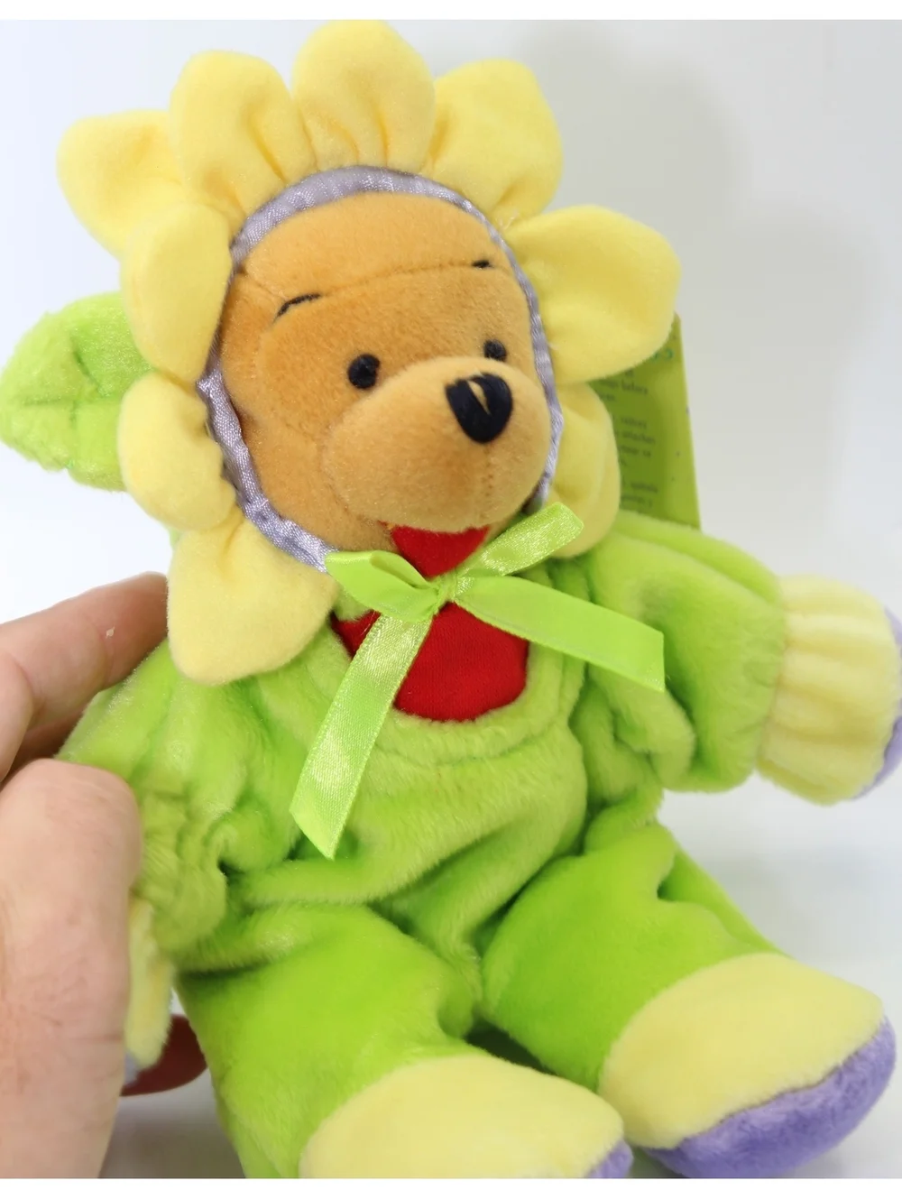NWT Vintage Disney Store Winnie The Pooh Pooh's Easter Egg Hunt 10